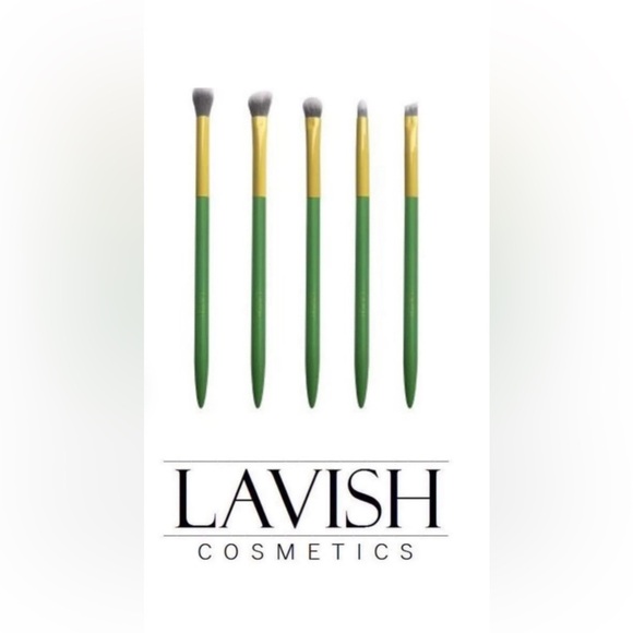 Lavish Cosmetics Essential Eye Collection Handcrafted Brushes - Picture 2 of 5